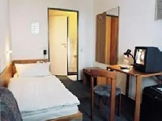法兰克福曼豪斯斯坦德酒店 4*