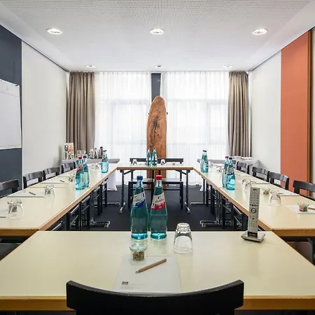 מלון Mainhaus Stadthotel Frankfurt