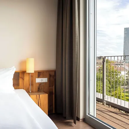 Mainhaus Stadthotel Frankfurt מלון 4*