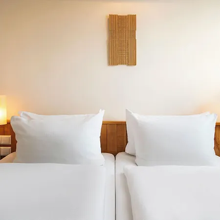 מלון Mainhaus Stadthotel Frankfurt פרנקפורט