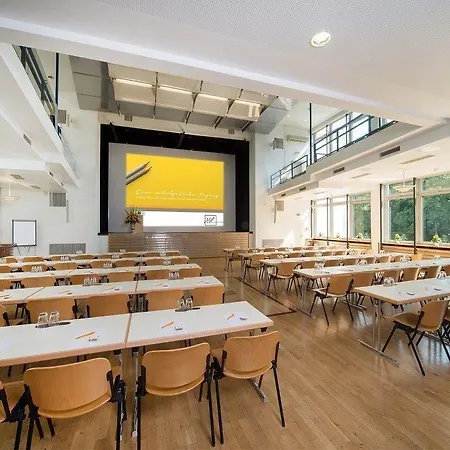 Отель Mainhaus Stadthotel Frankfurt Франкфурт-на-Майне