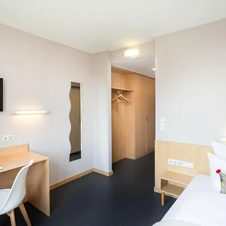 Mainhaus Stadthotel Frankfurt Szálloda 4*